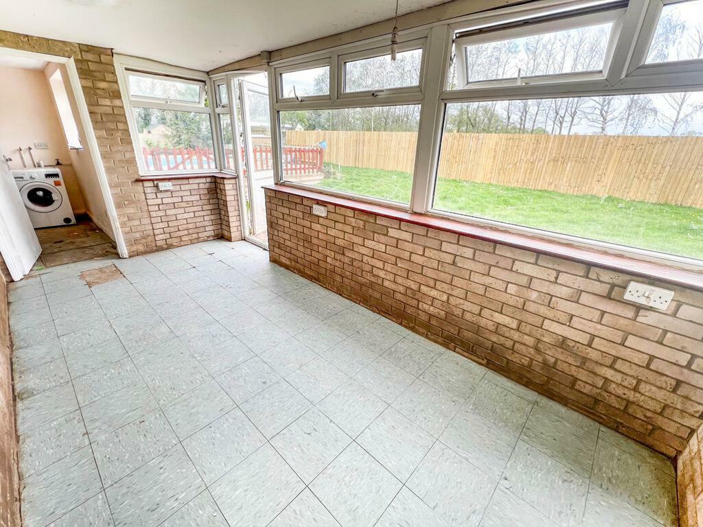 4 bedroom detached bungalow for sale in Mays Lane, Leverington, Wisbech, Cambs, PE13 5BU, PE13