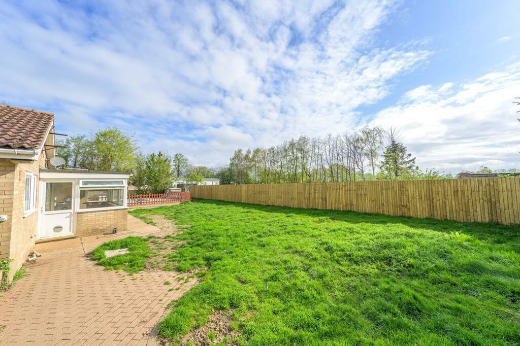 4 bedroom detached bungalow for sale in Mays Lane, Leverington, Wisbech, Cambs, PE13 5BU, PE13