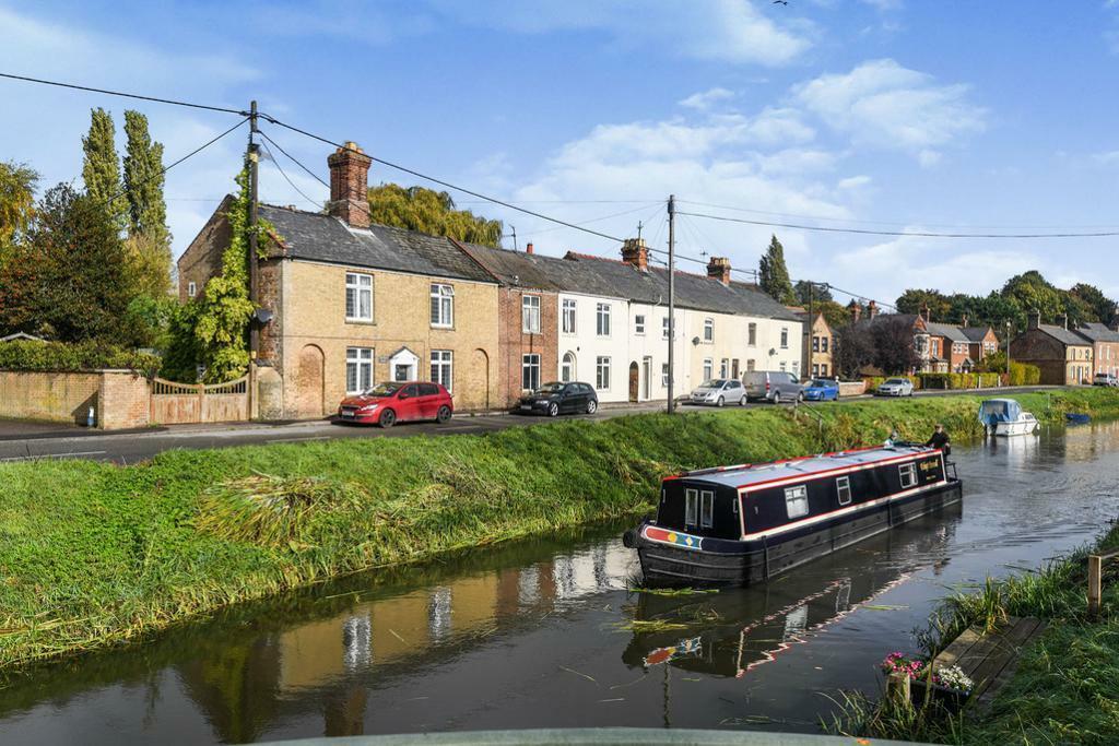 3 bedroom terraced house for sale in Town Street, Upwell, Wisbech