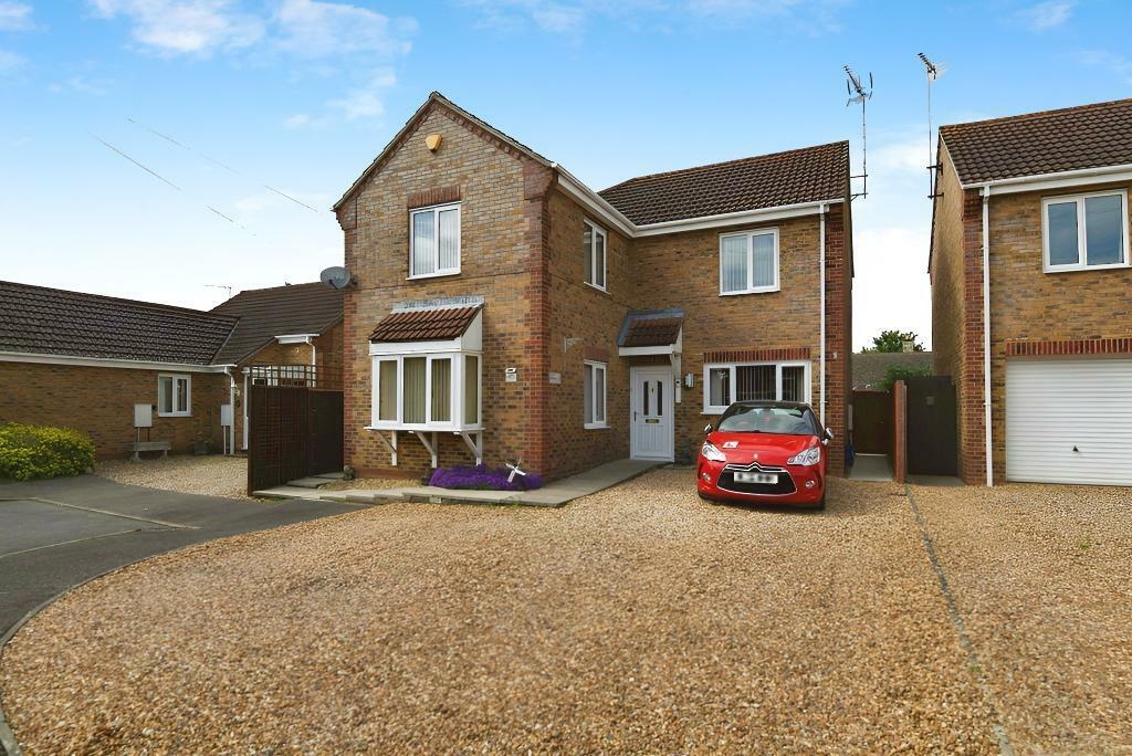 4 bedroom detached house for sale in Richmond Way, Leverington, Wisbech, Cambridgeshire, PE13