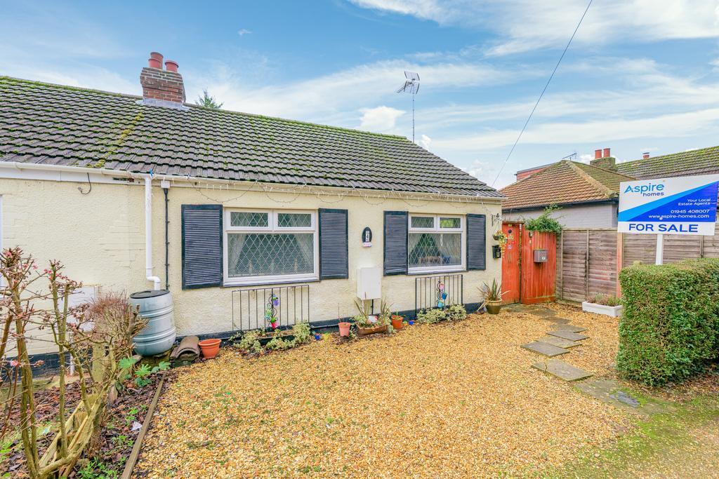 Main image of property: Peatlings Lane, Leverington, Wisbech, Cambridgeshire, PE13 5DP