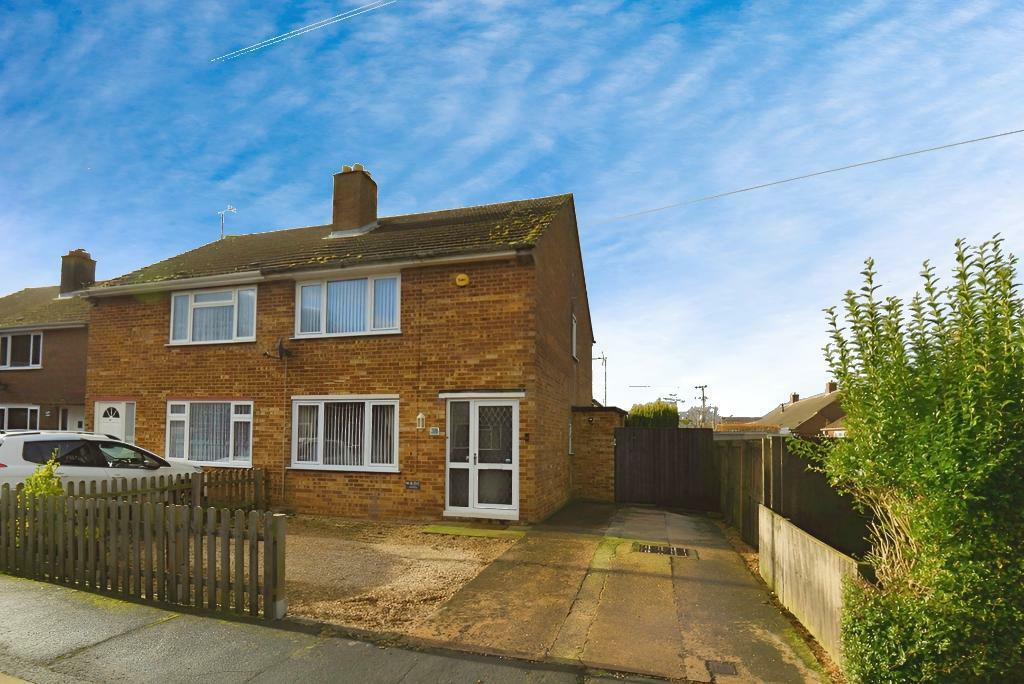 2 bedroom semidetached house for sale in Tower Road, Friday Bridge