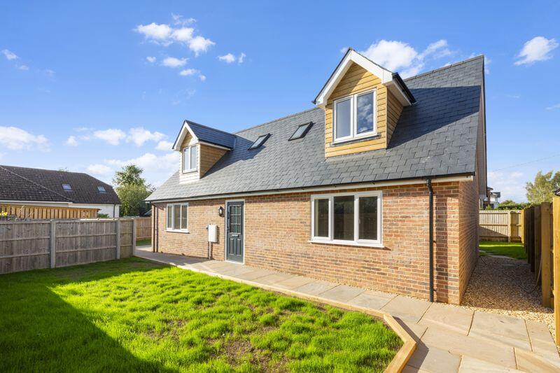 3 bedroom detached house for sale in Denhall Close, Sturminster Newton DT10