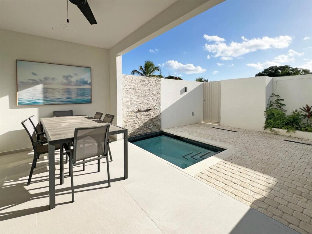 Main image of property: St James