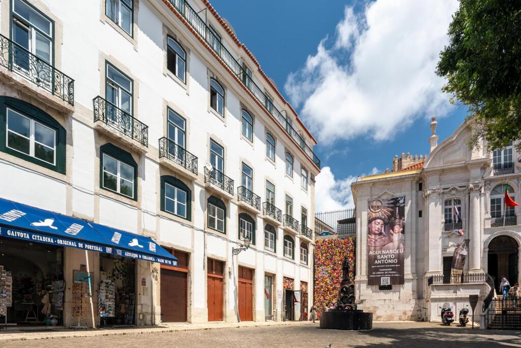 Main image of property: Lisbon, Lisbon