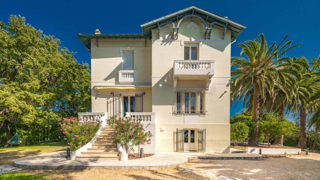 Main image of property: Provence-Alps-Cote d`Azur, Alpes-Maritimes, Antibes