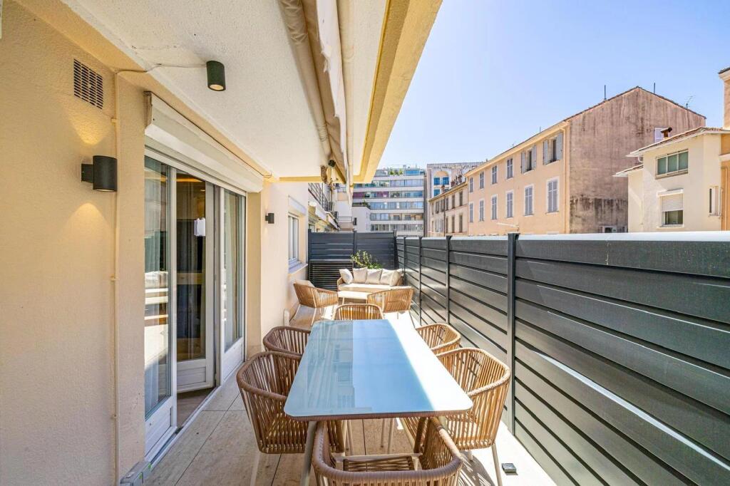 Main image of property: Provence-Alps-Cote d`Azur, Alpes-Maritimes, Cannes