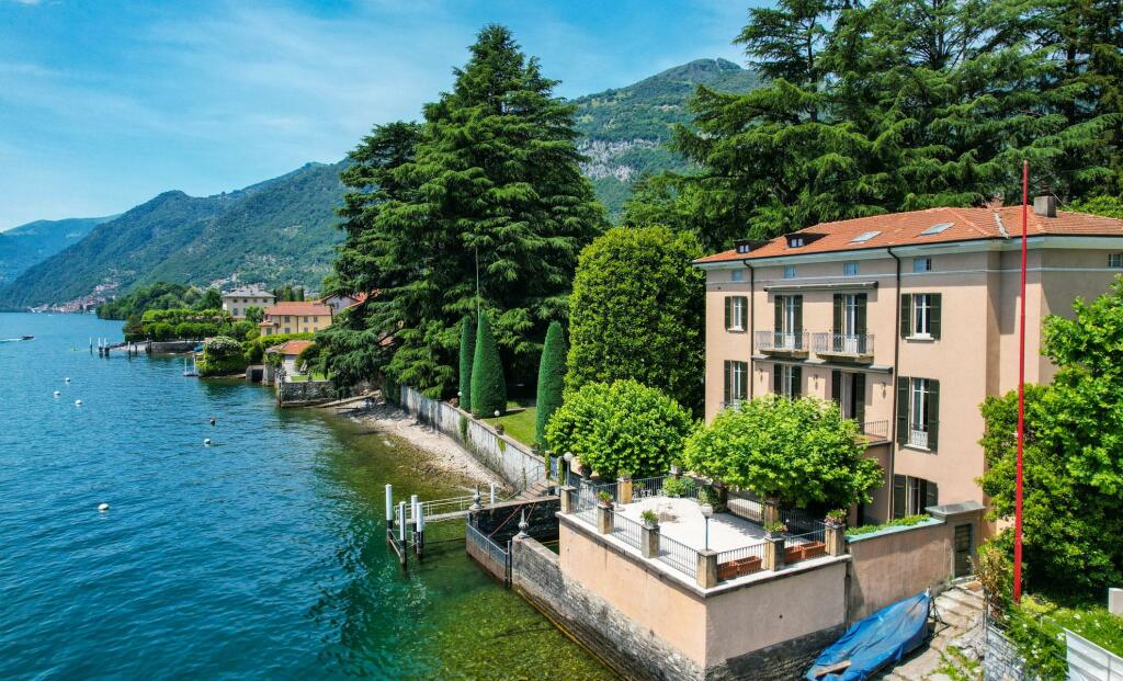 Villa for sale in Lombardy, Como, Lenno