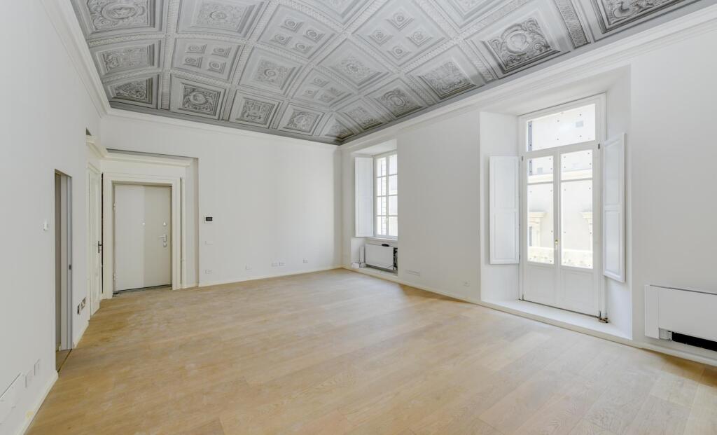 Main image of property: Lombardy, Como, Como