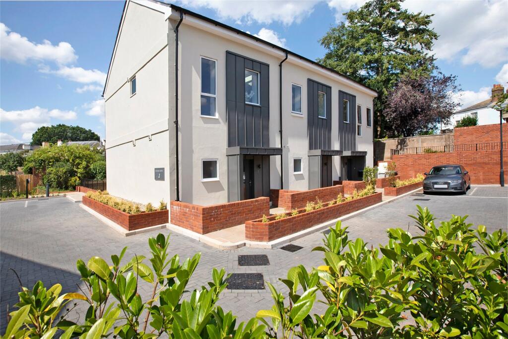 Main image of property: St Leonards, Exeter