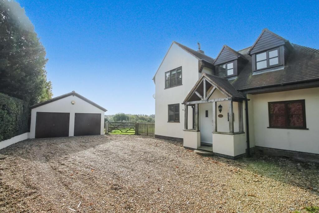 Main image of property: Abnalls Lane, Lichfield