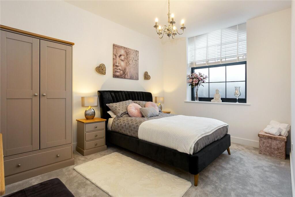 Additional property image - 10 Clarks Mill, Stallard Street, Trowbridge, BA14