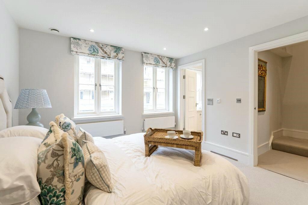 Additional property image - House 184 Bridgetower Drive, Holburne Park, Warminster Road, Bath, BA2