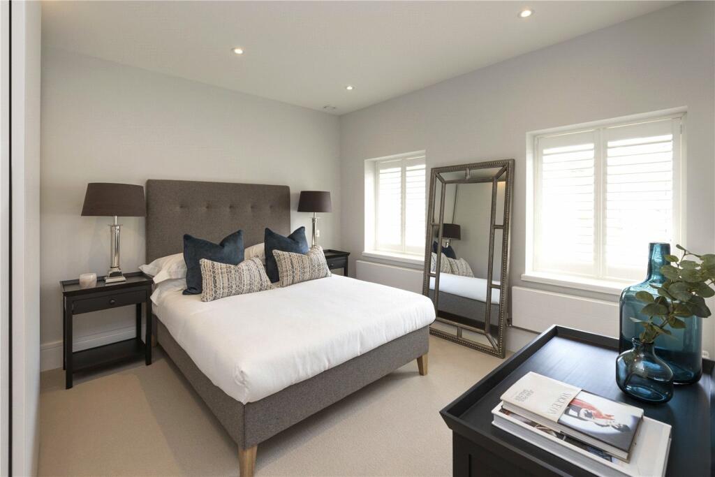 Additional property image - House 190 Bridgetower Drive, Holburne Park, Warminster Road, Bath, BA2