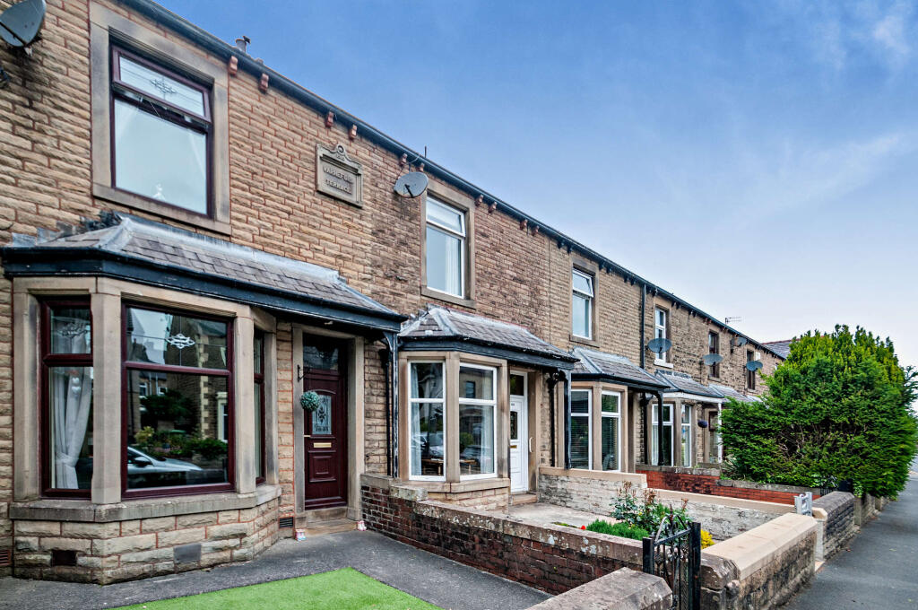 Main image of property: Gisburn road, Barnoldswick, BB18