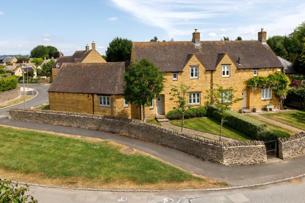 Main image of property: The Leasows, Blind Lane, Chipping Campden, GL55