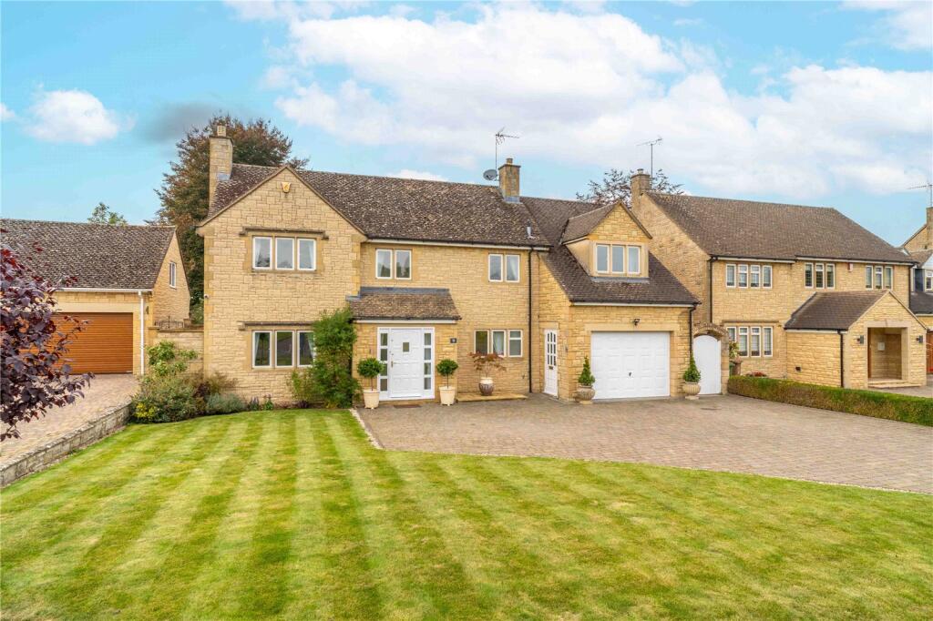 Main image of property: Lifford Gardens, Broadway, Worcestershire, WR12