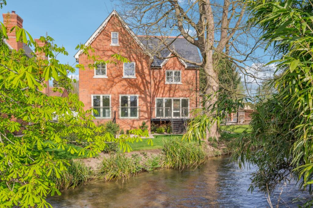 Main image of property: Hedsor Road, Bourne End, Buckinghamshire