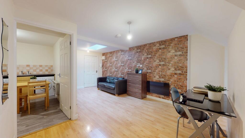 Main image of property: Market Street, Loughborough, LE11