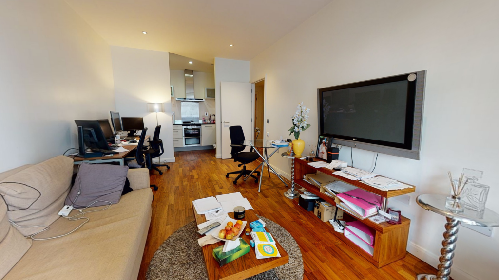 Main image of property: South Quay Square, London, E14