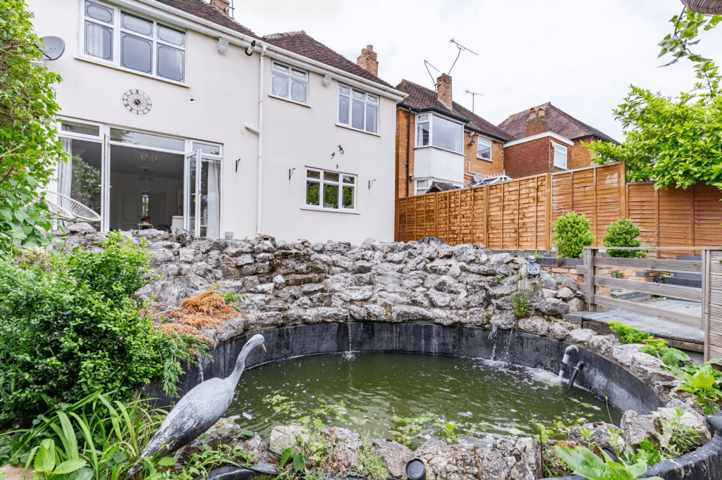 Additional property image - Northfield, Birmingham, B31