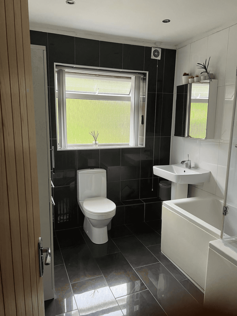 Additional property image - Hillbury Road, Warlingham, CR6