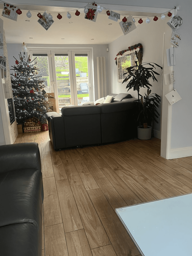 Additional property image - Hillbury Road, Warlingham, CR6