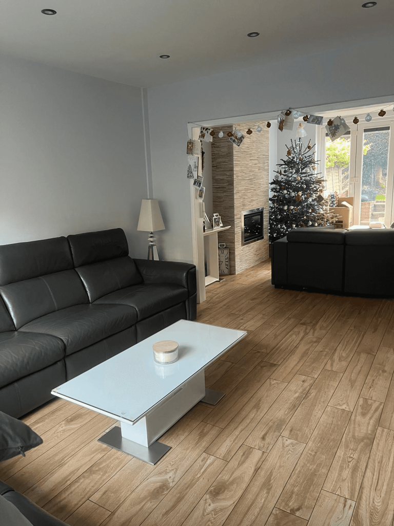 Additional property image - Hillbury Road, Warlingham, CR6