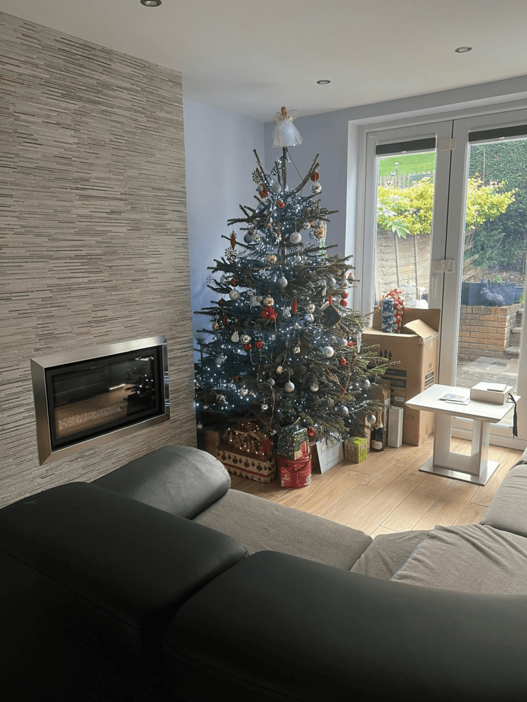 Additional property image - Hillbury Road, Warlingham, CR6