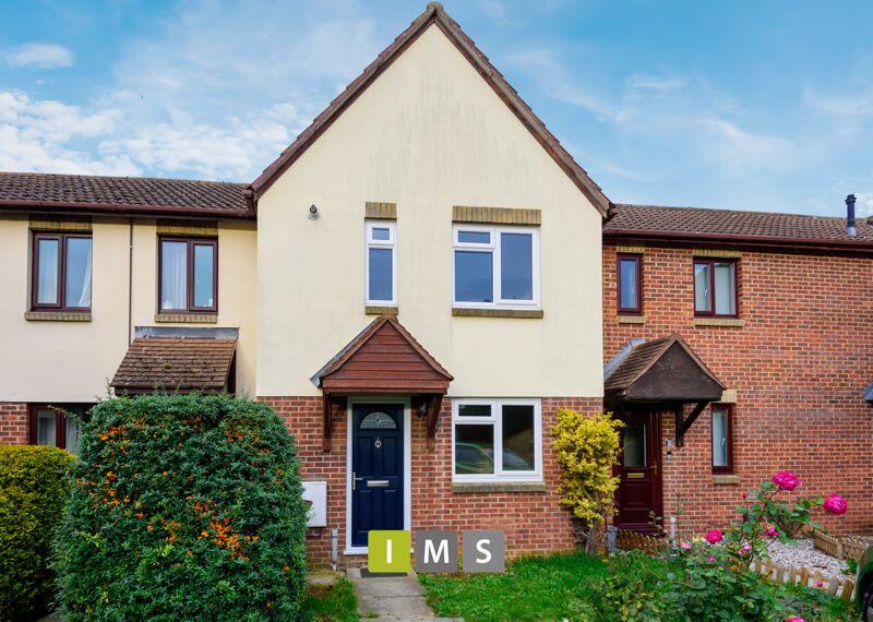 2 bedroom terraced house for rent in Lyneham Road, Bicester, OX26