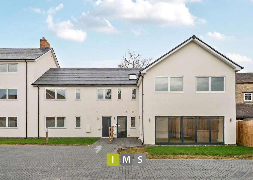 Main image of property: Kingsclere Road, Bicester, OX26