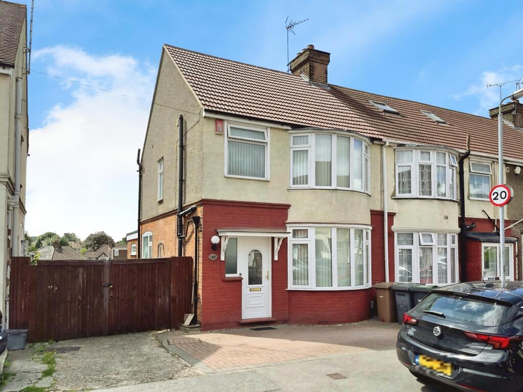 Main image of property: Chester Avenue, Luton, LU4