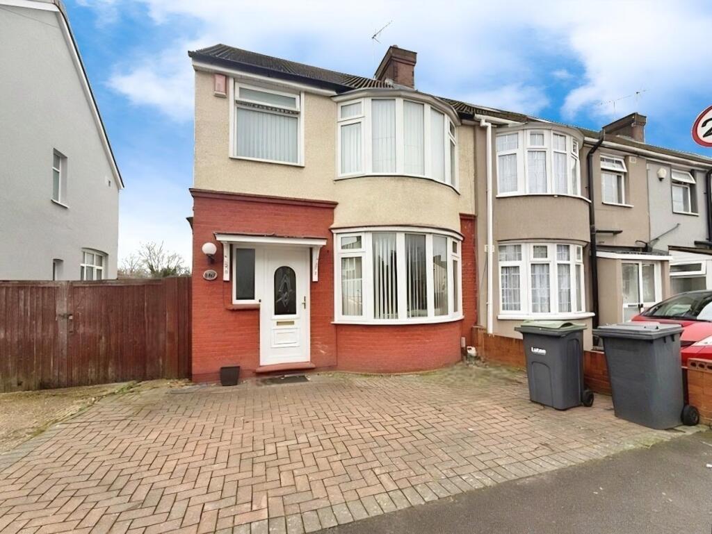 Main image of property: Chester Avenue, Luton, LU4