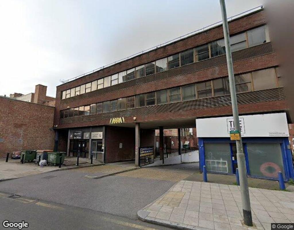 Office To Lease In Bakers House 25 Bakers Road Uxbridge Ub8 1rg Ub8