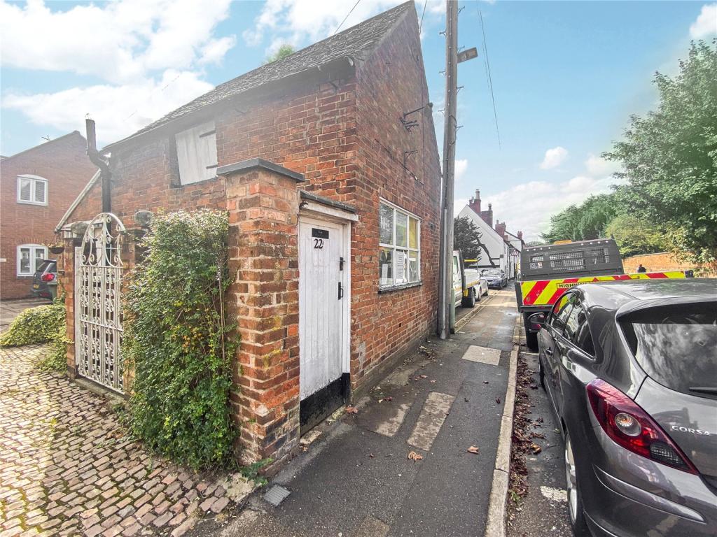 1 bedroom mews property for sale in Coventry Road, Narborough