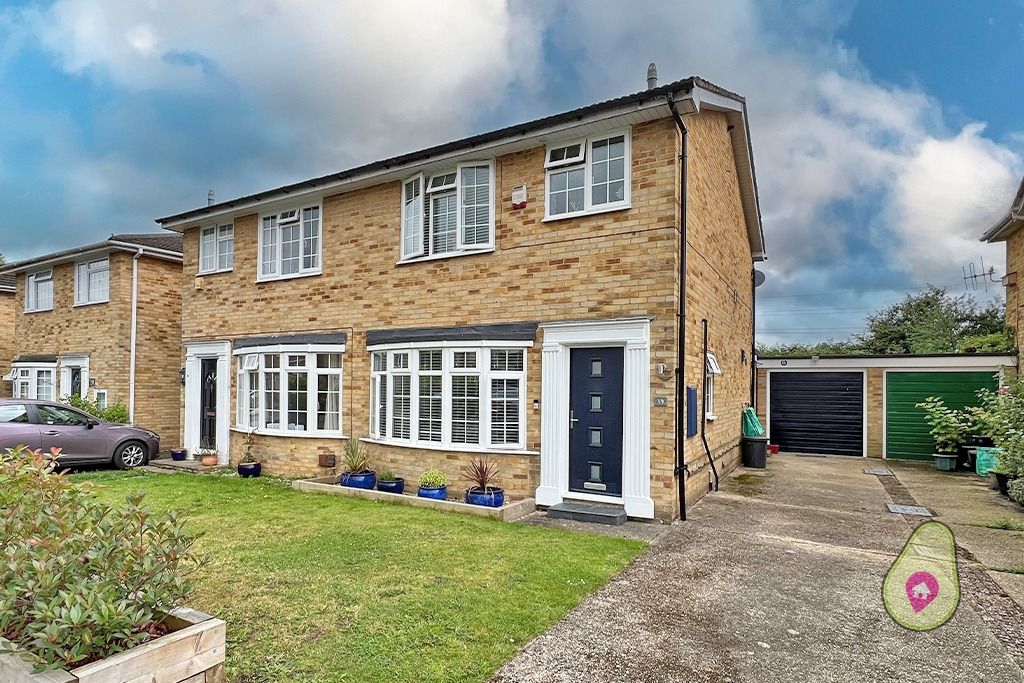 Main image of property: Waterloo Crescent, Wokingham, RG40