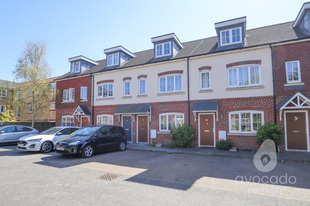 Main image of property: Kensington Place, Farnborough, Hampshire, GU14 7UZ