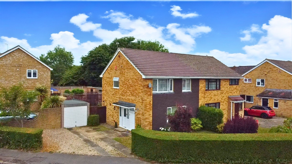 Main image of property: Underwood Road, Reading, Berkshire, RG30