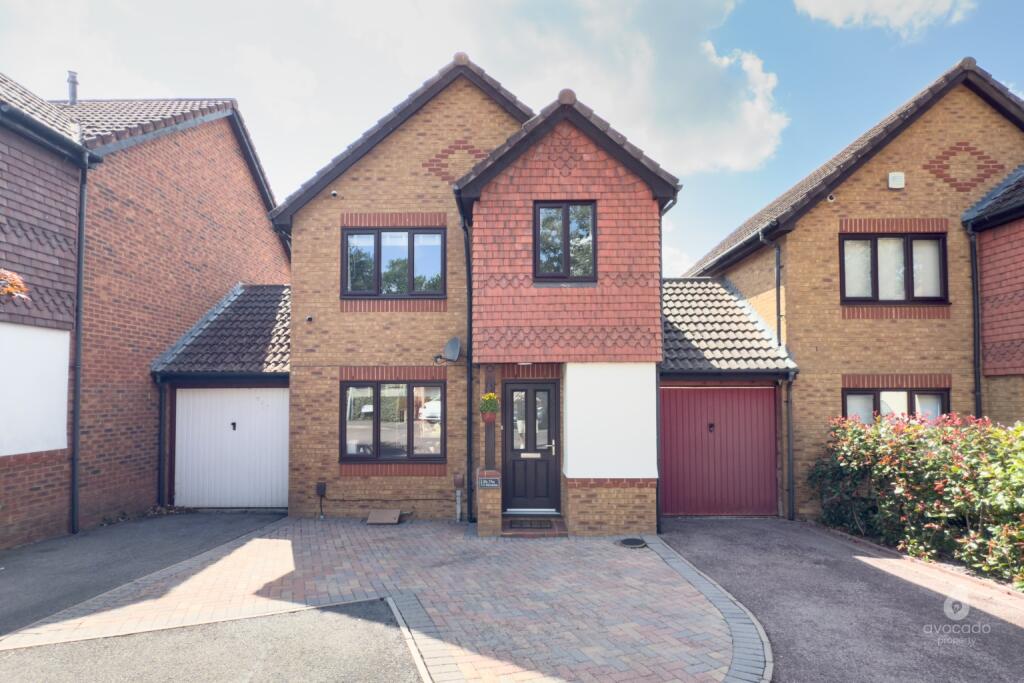 Main image of property: Worcestershire Lea, Warfield, Berkshire, RG42