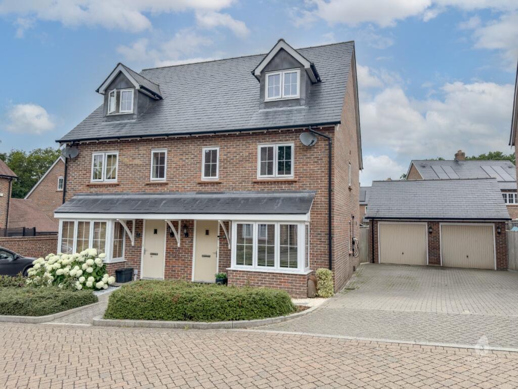 Main image of property: Buchanan Way, Binfield, Berkshire, RG42
