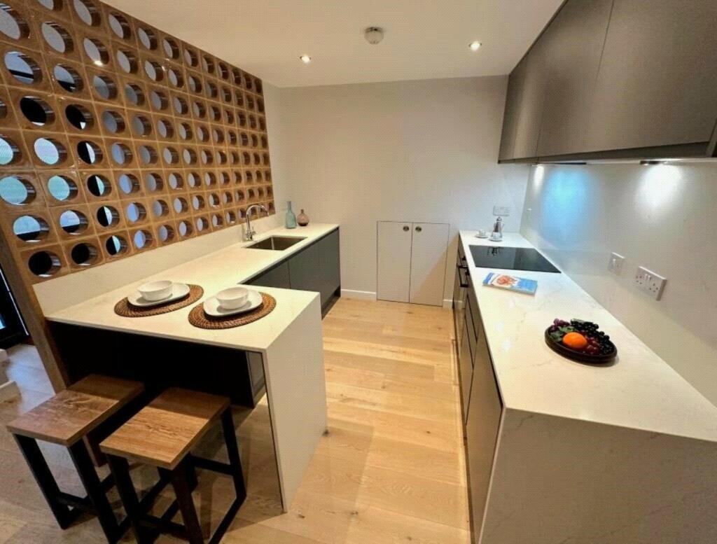 1 bedroom apartment for rent in Astwood Mews, London, SW7