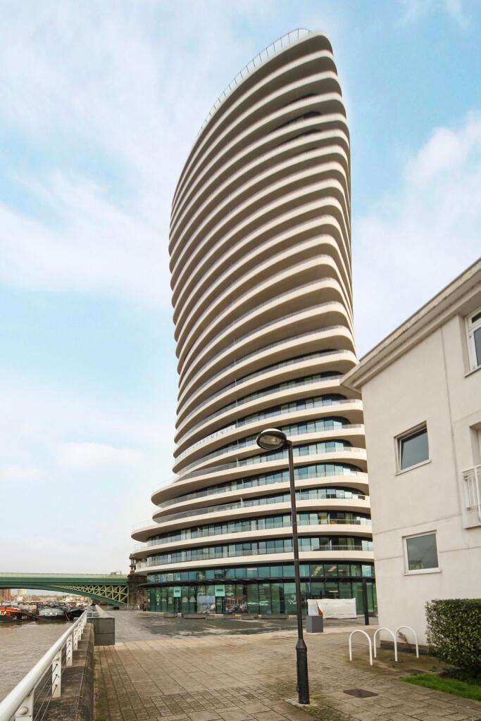 Main image of property: Lombard  road London, SW11 3FU, London, SW11