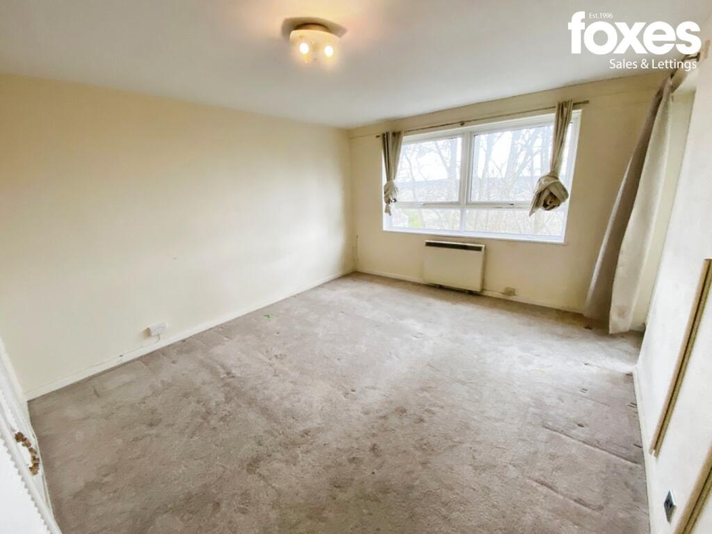 Additional property image - The Bluff, 2 Headswell Crescent, Bournemouth, Dorset, BH10 6LQ