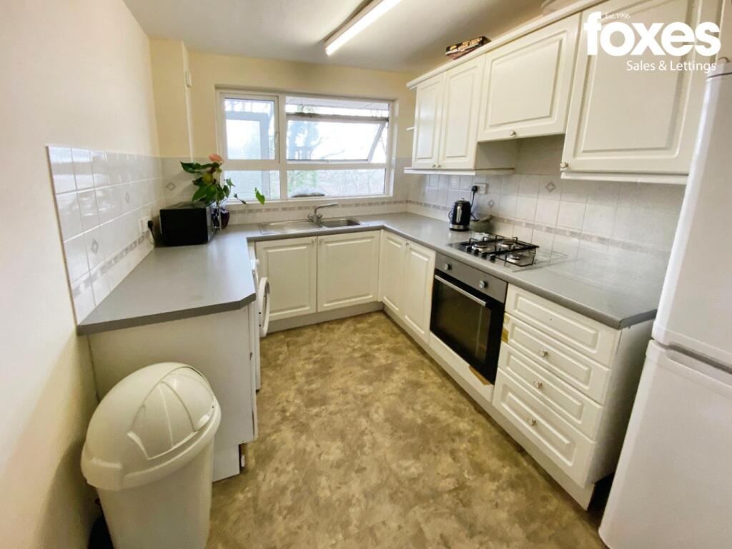 Additional property image - The Bluff, 2 Headswell Crescent, Bournemouth, Dorset, BH10 6LQ