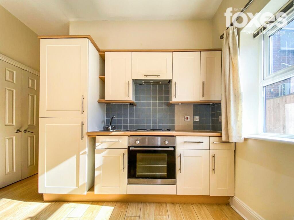 Additional image 4 of Ground Floor Flat, 4 Lansdowne Road