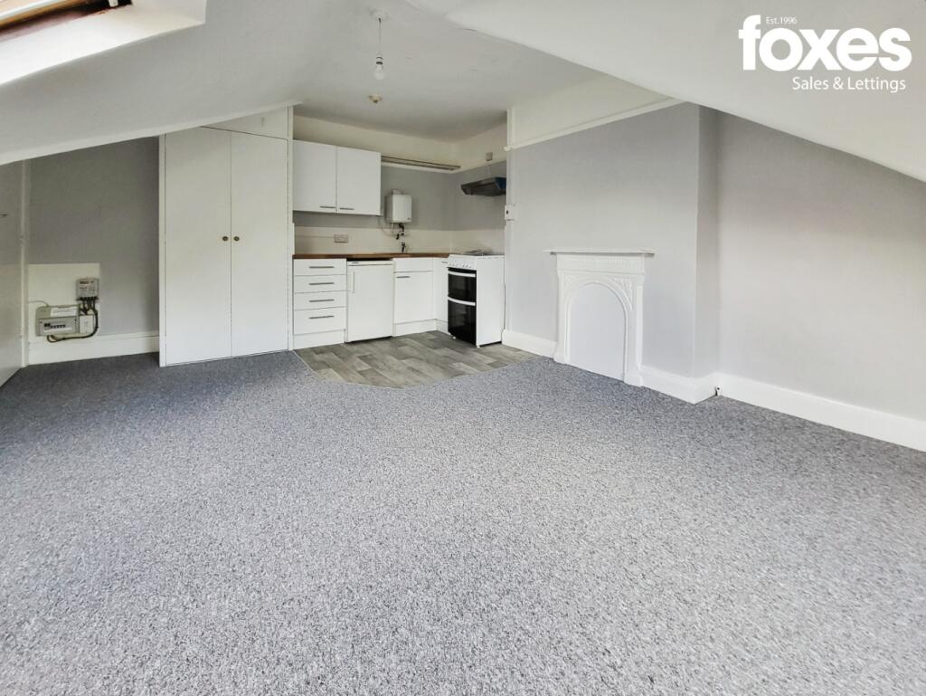 Additional property image - Flat 7, 6 Wootton Gardens