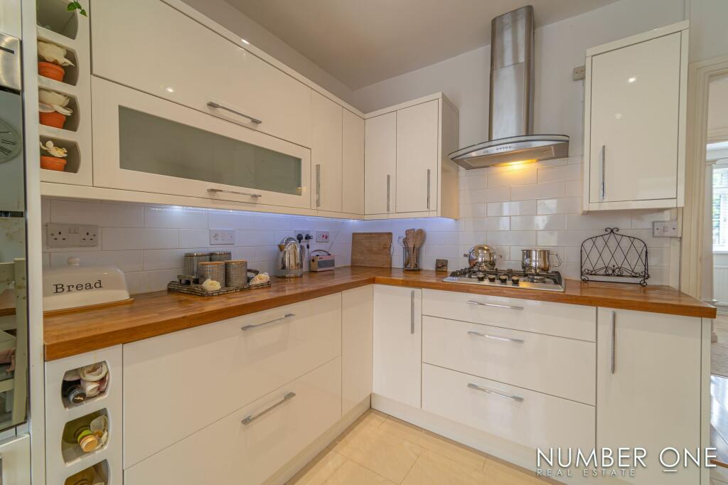 Additional property image - Ael-Y-Bryn, Caerphilly, CF83