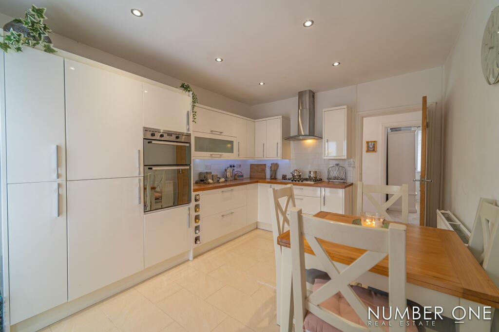 Additional property image - Ael-Y-Bryn, Caerphilly, CF83