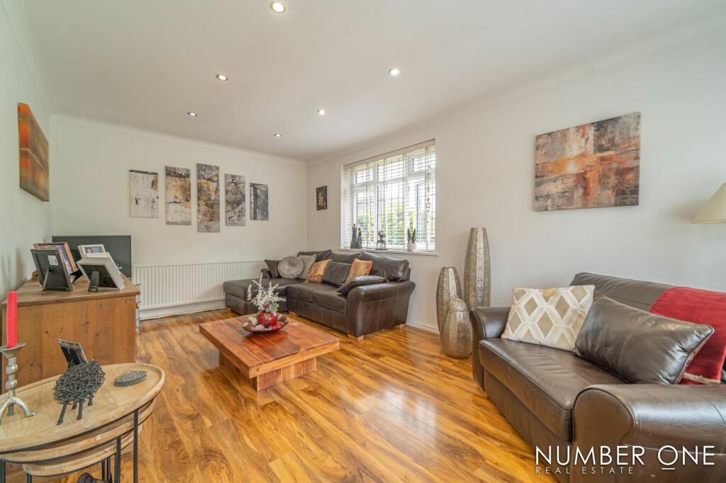 Additional property image - Ael-Y-Bryn, Caerphilly, CF83