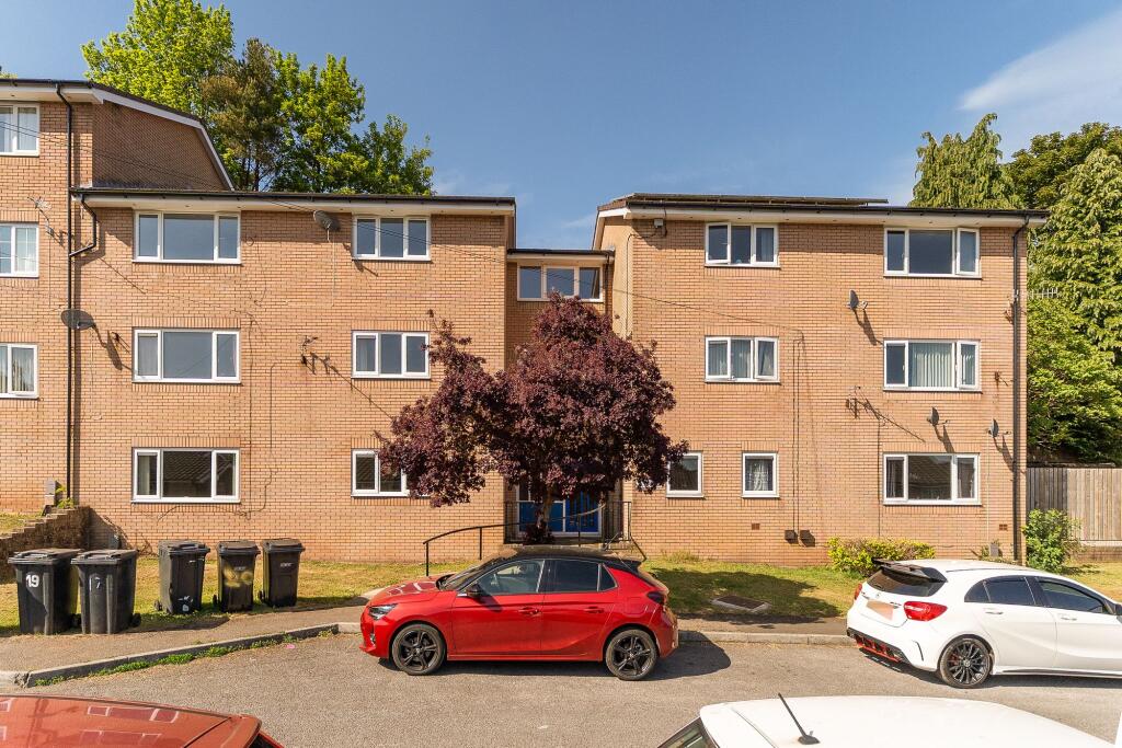 Main image of property: Swan Square, Abersychan, NP4